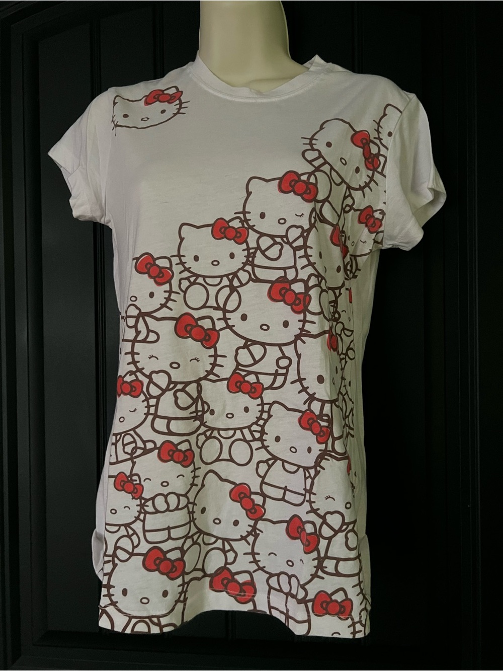 Hello Kitty White Tee with Red Bow Graphics - Women’s small